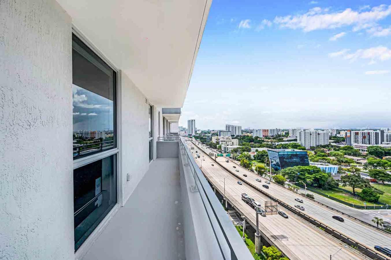 Apartamento Amazing 3 Bed Unit In Dwntwn Miami With Free Parking Exterior foto